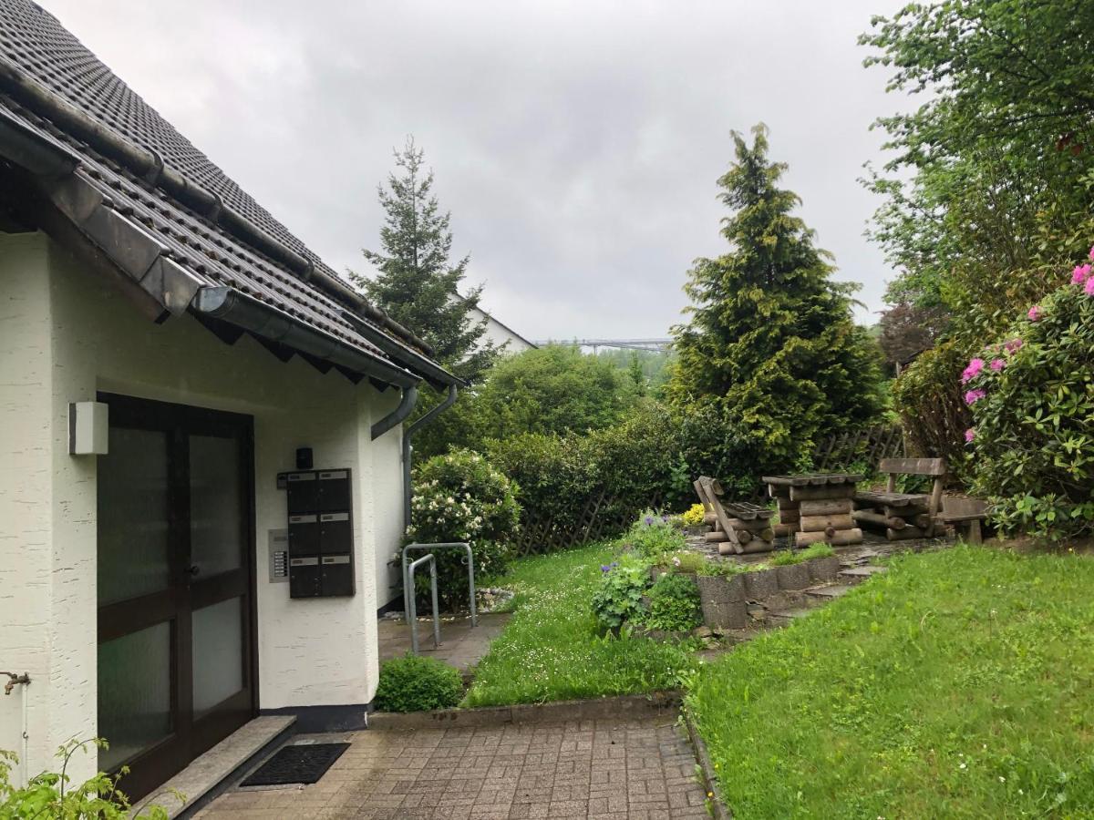 Veltins-Arena Fewo Buchenweg 27 Appartement Winterberg Exteriör bild
